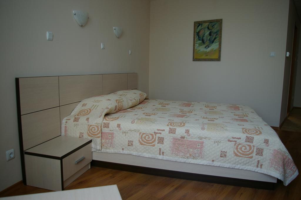 Hotel Atagen Pomorie Camera foto